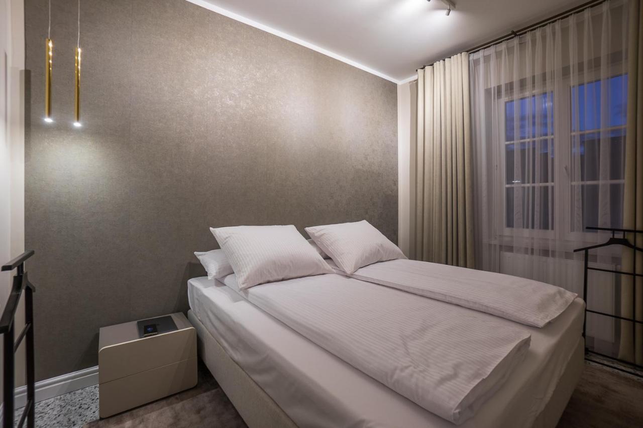 Na Skalce Apartment คราคูฟ ภายนอก รูปภาพ
